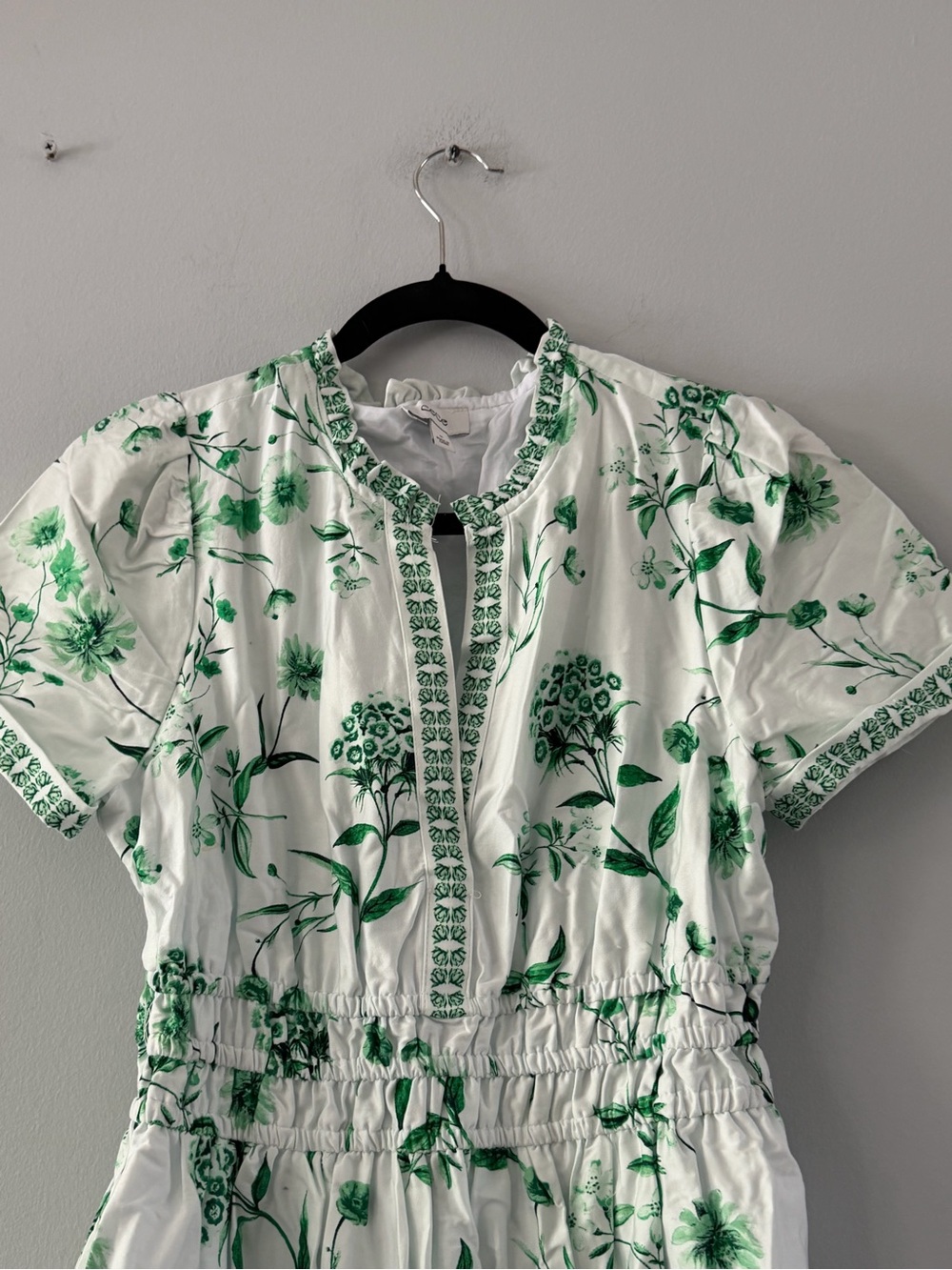 Cece White & Green Floral Midi Dress - Women - Picture 7 of 8